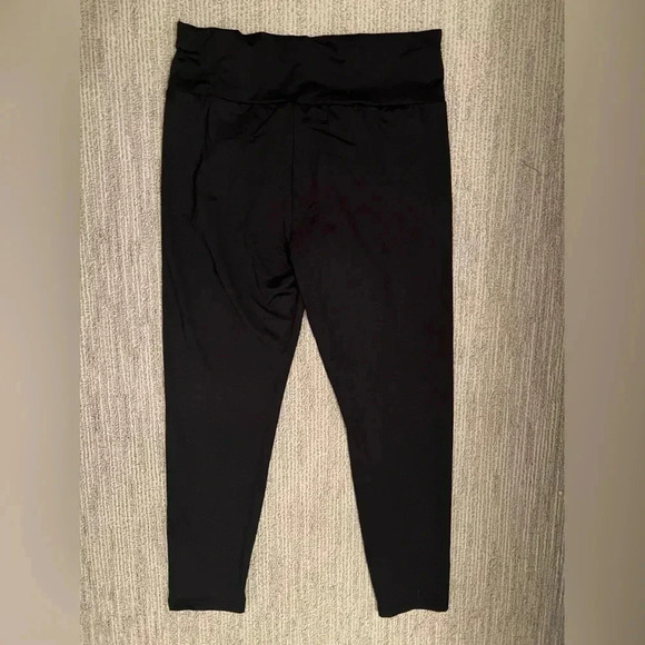XL EMERY ROSE BLACK LEGGINGS - Picture 2 of 4